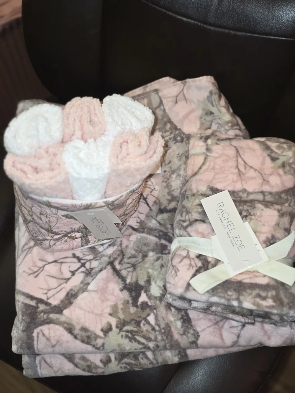 Rachel Zoe Pink Camouflage Bath Towel Set